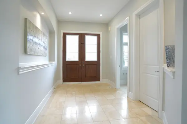 118 Burns BLVD, King, ON L7B 0M5