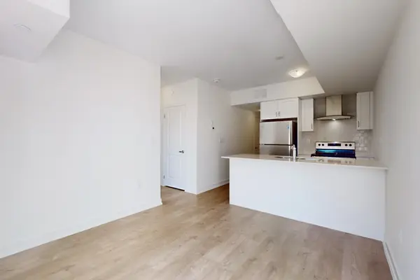 60 Elizabeth ST S #3305, Richmond Hill, ON L4C 5W2