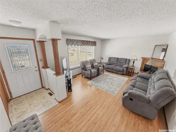 533 Palliser DRIVE, Swift Current, SK S9H 5C6