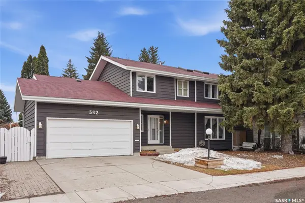 542 Coldspring WAY, Saskatoon, SK S7J 3N6