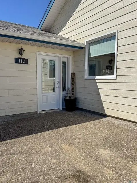 113 1st STREET, Swift Current Rm No. 137, SK S9H 4V1