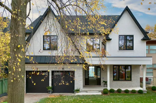 99 Lake Promenade N/A, Toronto W06, ON M8W 1A2