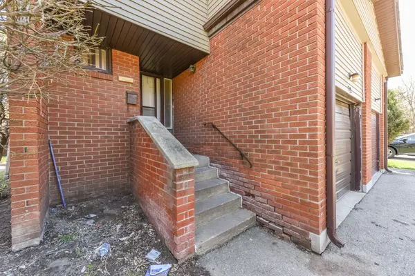 72 Carleton PL #72, Brampton, ON L6T 3Z4