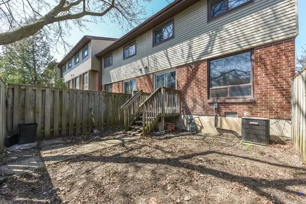 72 Carleton PL #72, Brampton, ON L6T 3Z4