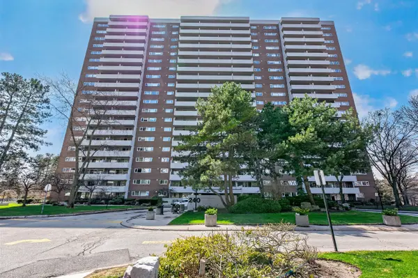 240 Scarlett RD #613, Toronto W03, ON M6N 4X4
