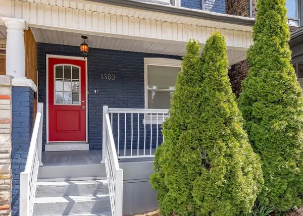 1383 Lansdowne AVE, Toronto W03, ON M6H 3Z9