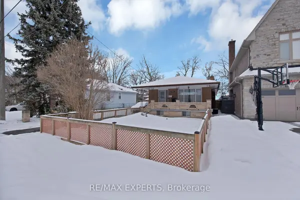 934 Beechwood AVE #Lower, Mississauga, ON L5G 4E2