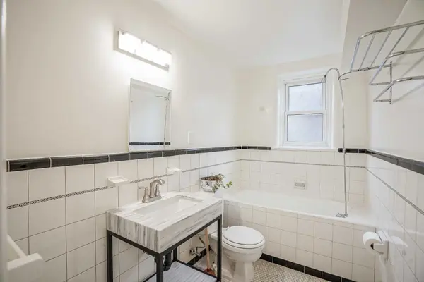 295 Indian GRV E #1, Toronto W02, ON M6P 2H6