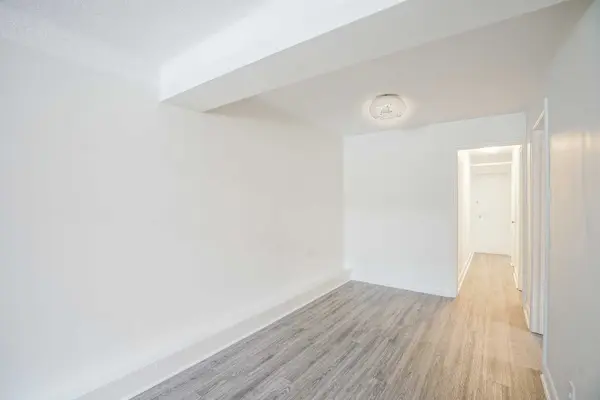 295 Indian GRV E #1, Toronto W02, ON M6P 2H6