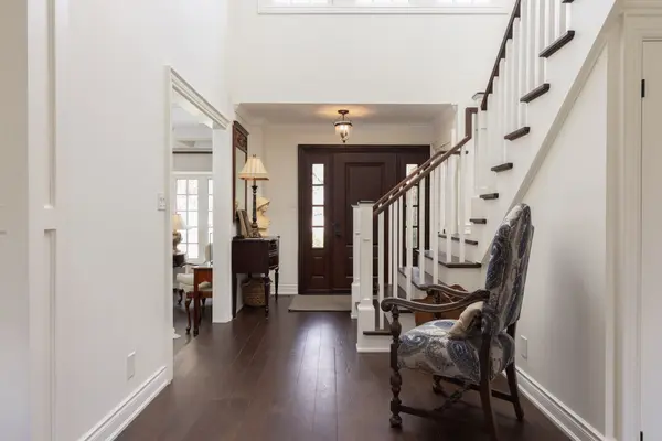 392 Aspen Forest DR, Oakville, ON L6J 6H5