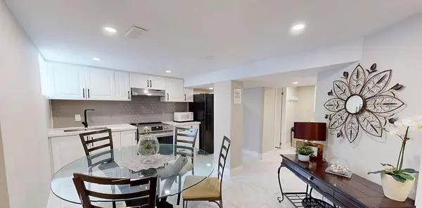 507 Upper James ST, Hamilton, ON L9C 2X9