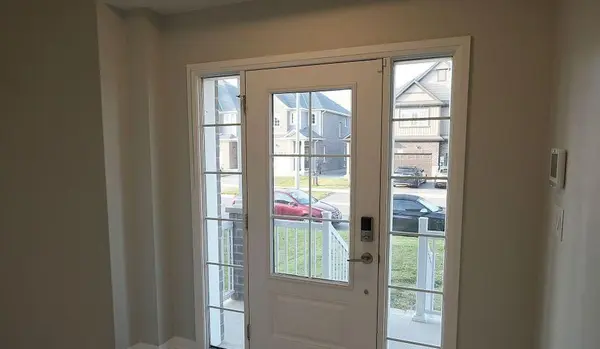 22 Bur Oak DR, Thorold, ON L2V 0L9