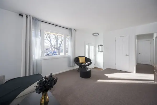 47 Aponi CRES, London East, ON N5V 2V3