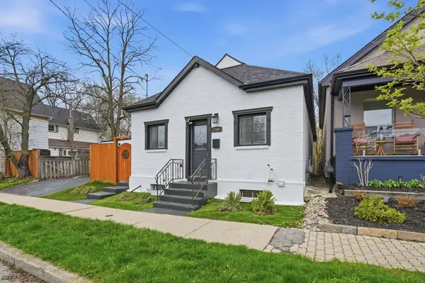 390 Hunter ST W, Hamilton, ON L8P 1S9