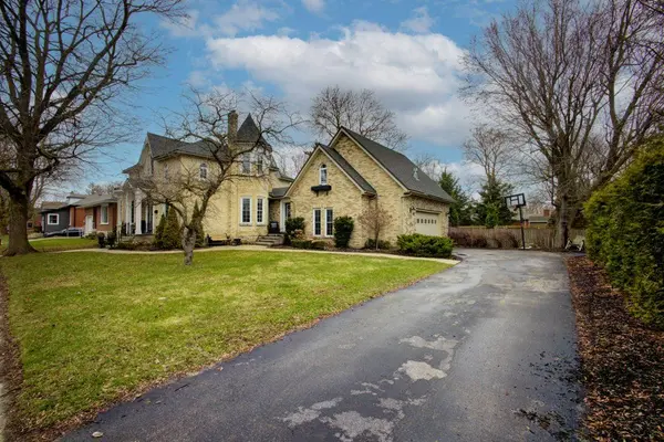 116 Walton ST, Wellington North, ON N0G 1A0