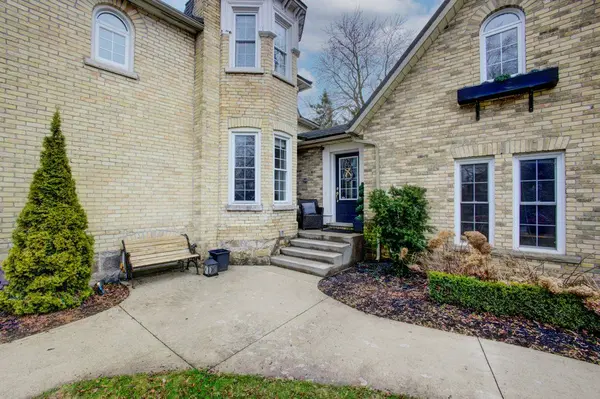 116 Walton ST, Wellington North, ON N0G 1A0