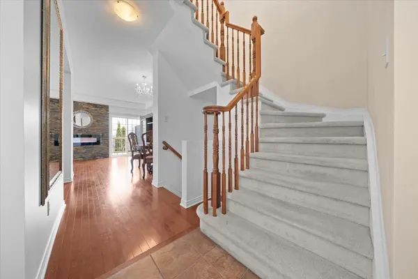 628 Pepperville CRES, Kanata, ON K2M 0E8