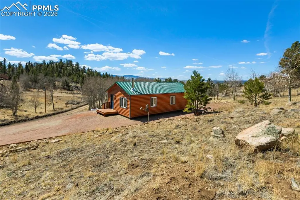 61 Garnet LN, Lake George, CO 80827