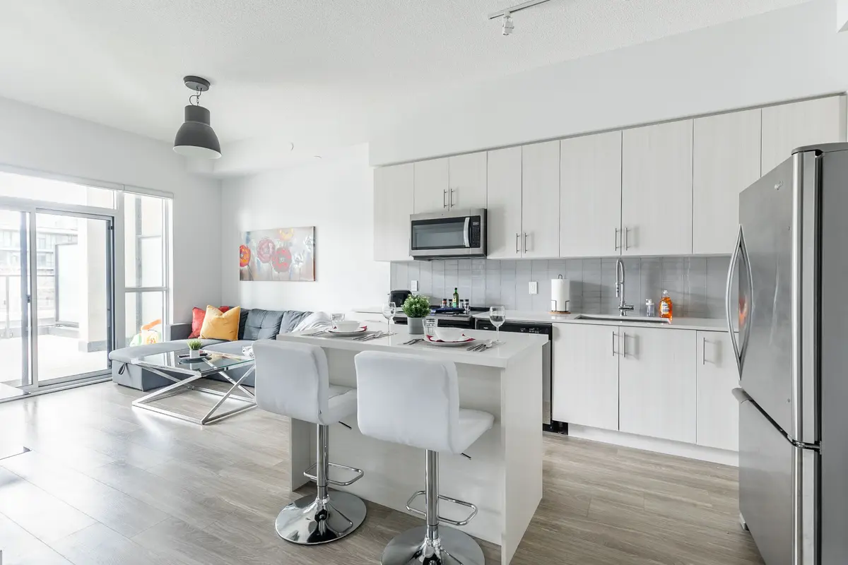 4055 Parkside Village DR #616, Mississauga, ON L5B 0K2