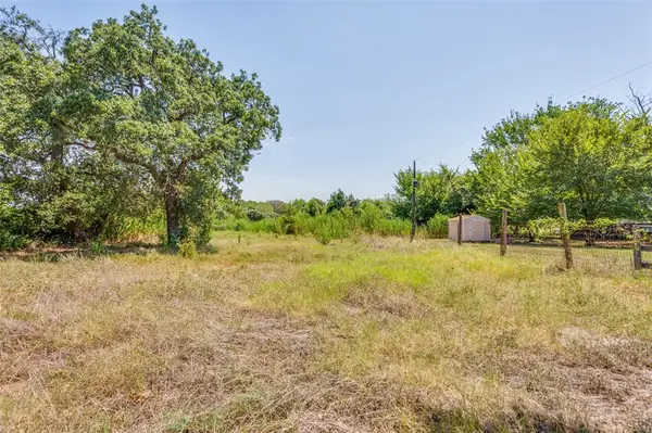 7329 Drury Cross Road, Burleson, TX 76028