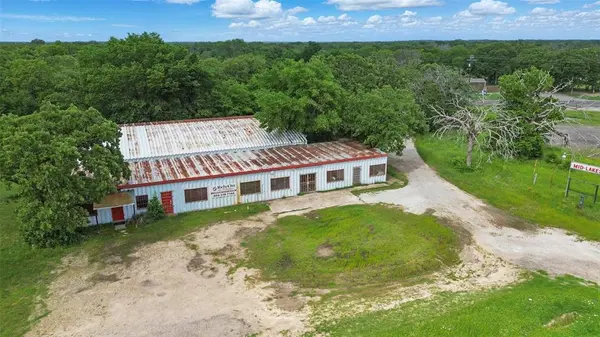 4752 State Highway 276 W, Union Valley, TX 75189