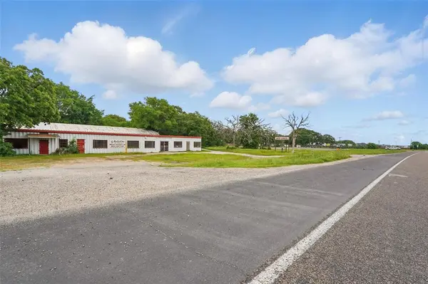 4752 State Highway 276 W, Union Valley, TX 75189