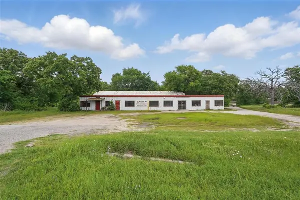 4752 State Highway 276 W, Union Valley, TX 75189