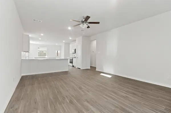 9965 Flying Wing Way, Fort Worth, TX 76131