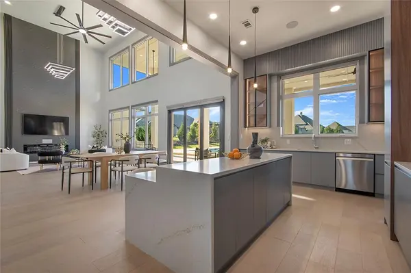 421 Sunrise Ridge Drive, Heath, TX 75032