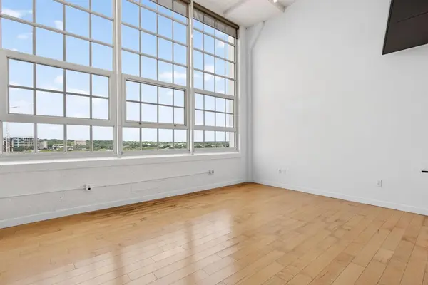 2600 W 7th Street #1727, Fort Worth, TX 76107