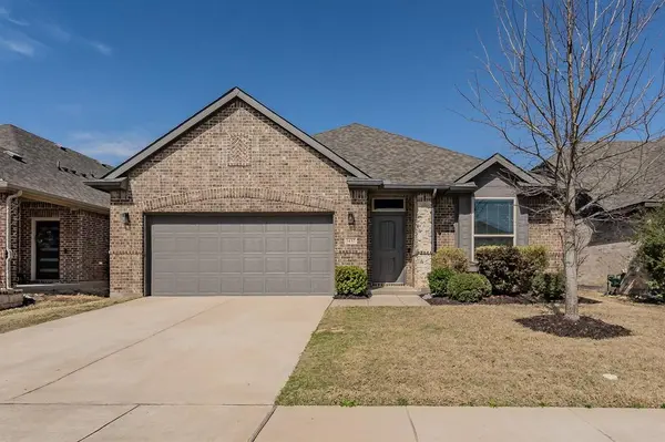 1432 Wolfberry Lane,  Northlake,  TX 76226