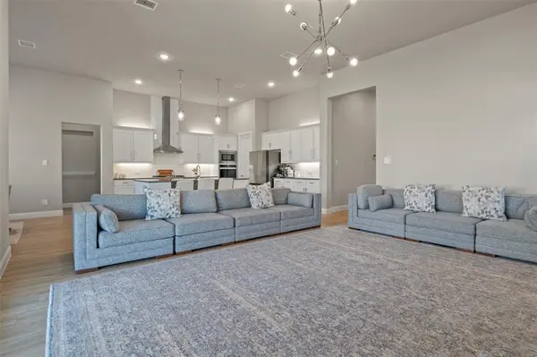 1032 Boardwalk Road, Allen, TX 75013