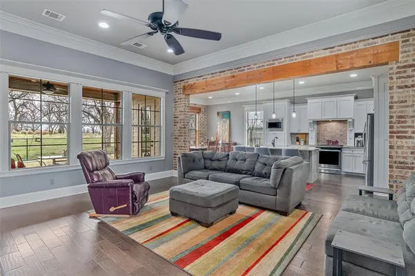 106 Pear Tree Lane, Benton, LA 71006