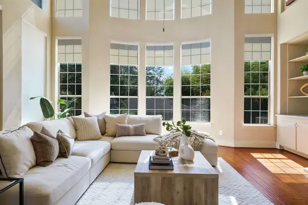 9106 Cochran Bluff Lane, Dallas, TX 75220