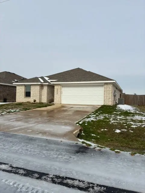 18227 County Road 4001, Mabank, TX 75147