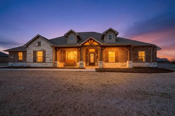 2866 Gail Drive, Farmersville, TX 75442