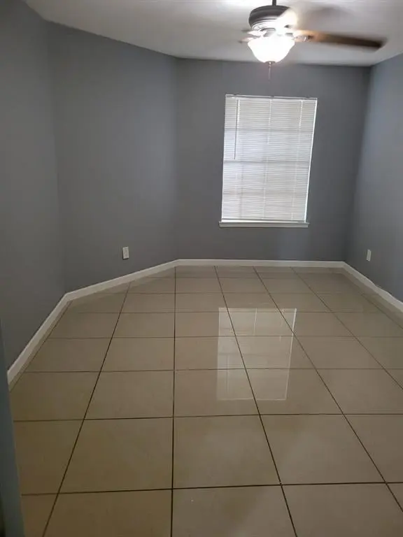 9700 Leawood Boulevard #1111, Houston, TX 77099