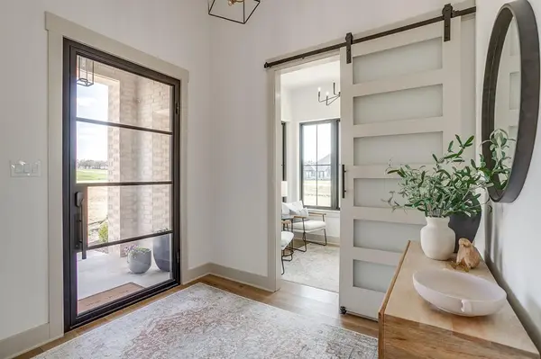 2001 Pinetree Post, Weatherford, TX 76087