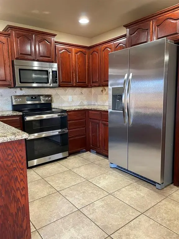 826 Healing Water Trail, Abilene, TX 79602