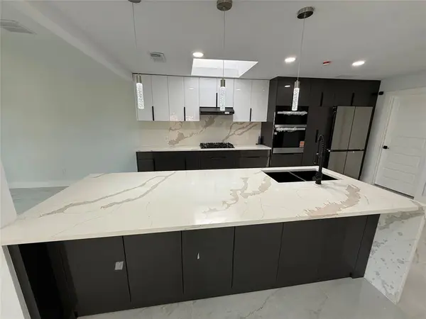 2025 San Miguel Drive, Plano, TX 75074