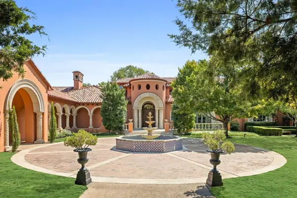 5817 Red Wolf Lane, Plano, TX 75093