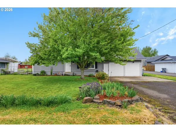 965 SOMMERVILLE LOOP, Harrisburg, OR 97446