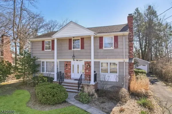 657 Lincoln Ave, Glen Rock Boro, NJ 07452