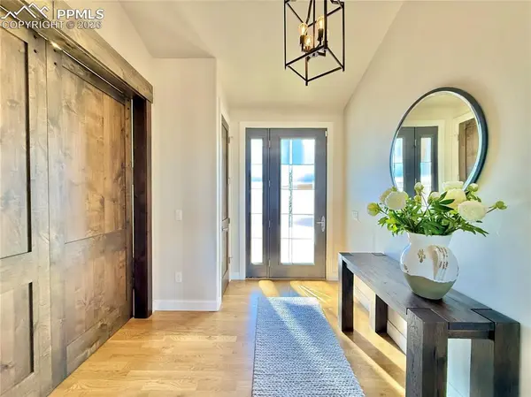 17364 Pond View PL, Colorado Springs, CO 80908