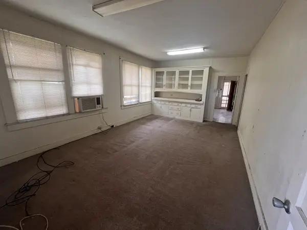 155 W KAWAILANI ST, Hilo, HI 96720