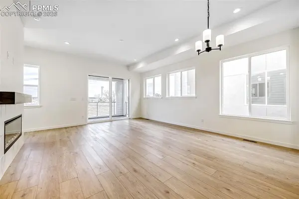 1723 Keystone Crest LN, Colorado Springs, CO 80905