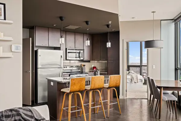 220 12 AVE SE #2008, Calgary, AB T2G 0R5