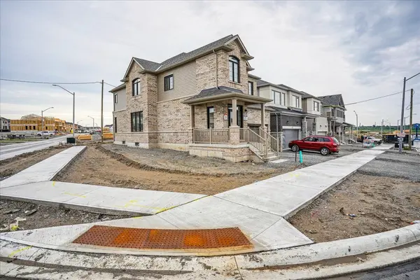 259 Madelaine DR, Barrie, ON L9J 0P4