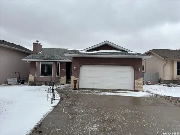 746 Sun Valley DRIVE, Estevan, SK S4A 2R2