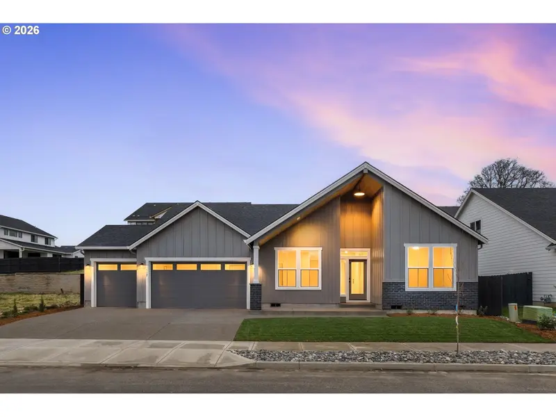 1128 N 41st PL, Ridgefield, WA 98642